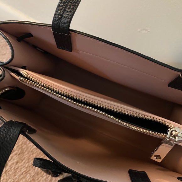 Kate Spade Hayes Bag. - Picture 5 of 6